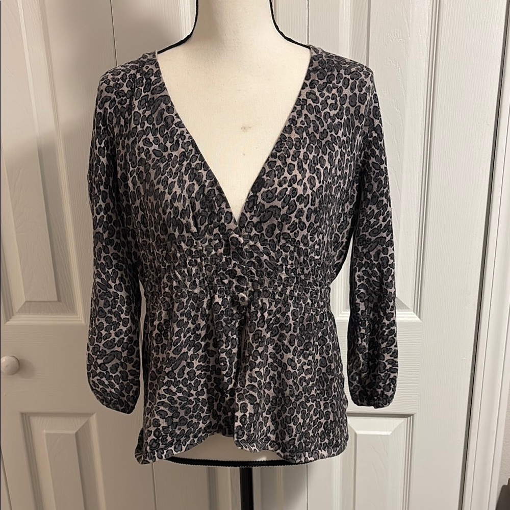 Linda Matthews Leopard Print Top